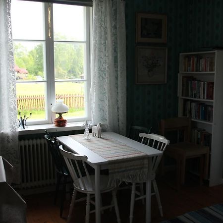 Mora Vandrarhem Och Gaesthem Vinäs Exterior foto