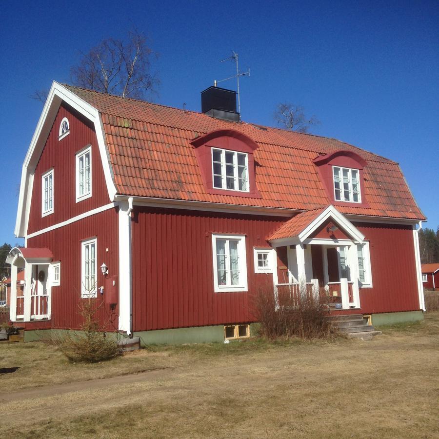 Mora Vandrarhem Och Gaesthem Vinäs Exterior foto