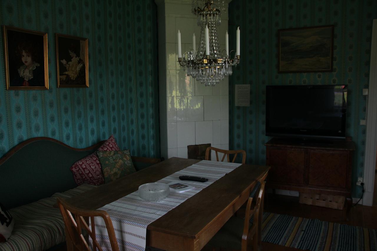 Mora Vandrarhem Och Gaesthem Vinäs Exterior foto