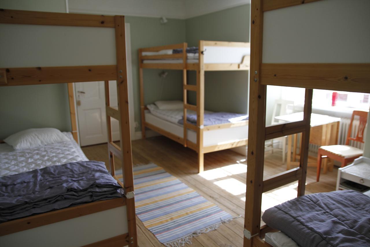 Mora Vandrarhem Och Gaesthem Vinäs Habitación foto