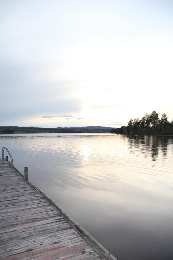 Mora Vandrarhem Och Gaesthem Vinäs Exterior foto