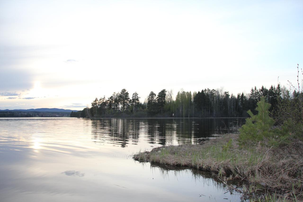 Mora Vandrarhem Och Gaesthem Vinäs Exterior foto